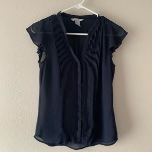 H&M women’s sleeveless blouse size 4